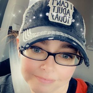 Meet your Posher, Sally